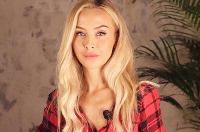 Yazar Ece Ergönenç'ten canlı yayında 'sapık' isyanı