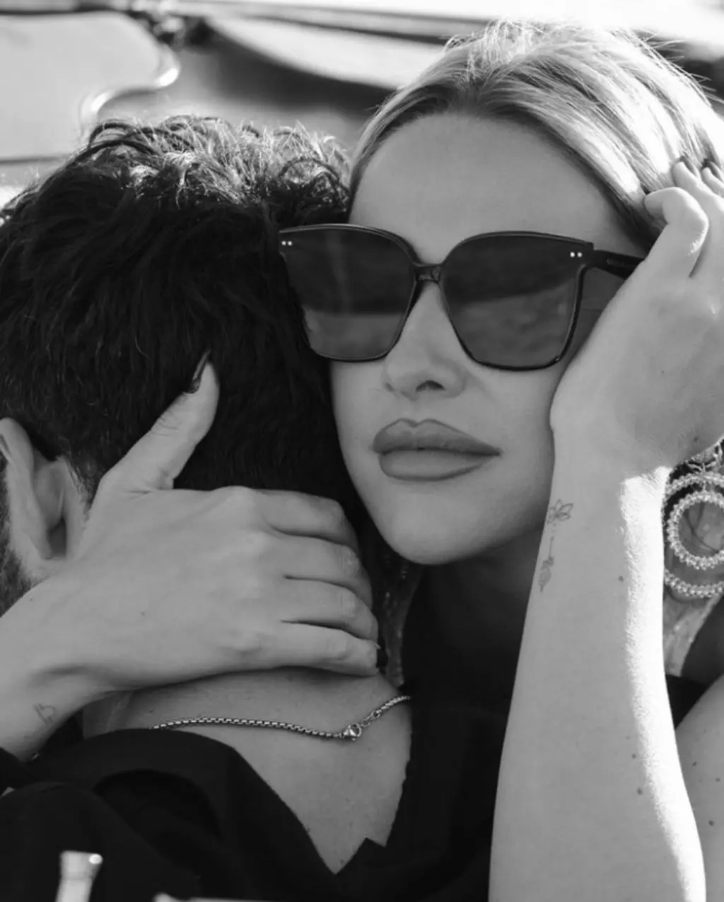 Hadise'nin klibinde oynayan gizemli erkeğin kim olduğu ortaya çıktı