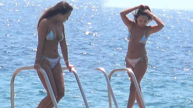 Oyuncu Yeliz Şar, Bodrum tatilinde! 