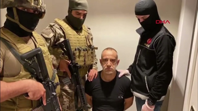 Hakan Arif Tavukçu kimdir?