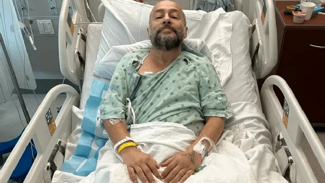 Ünlü işletmeci İzzet Çapa kalp krizi geçirdi