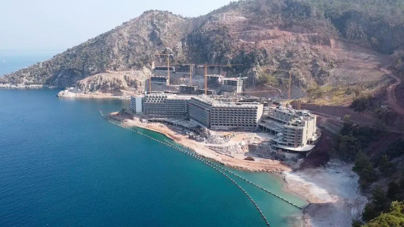 Mahkeme ve Belediye Durdurdu, Sinpaş Devam Ediyor!