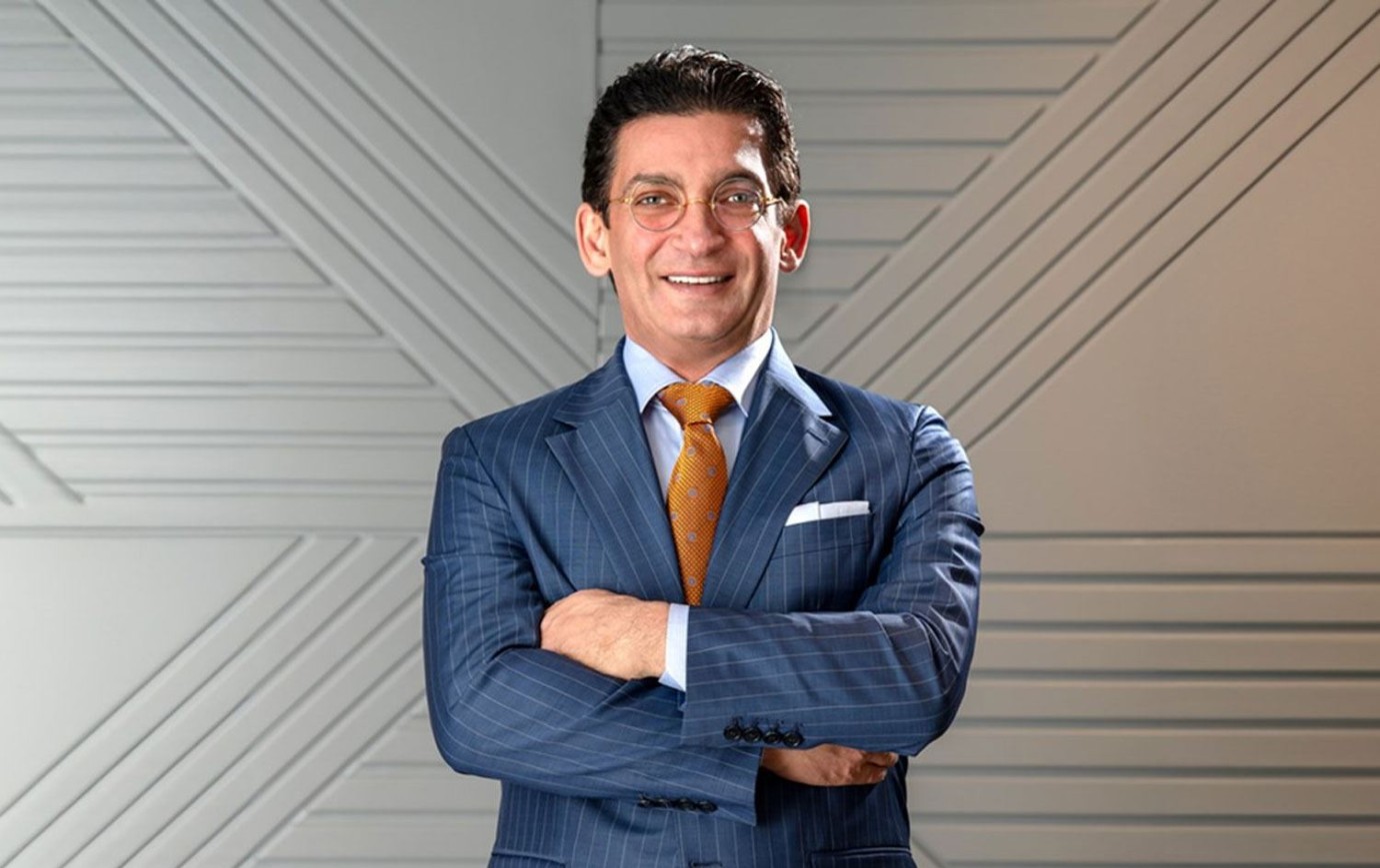 Pozitifbank ve Flash TV'nin sahibi Erkan Kork gözaltında: 23 şirkete el konuldu