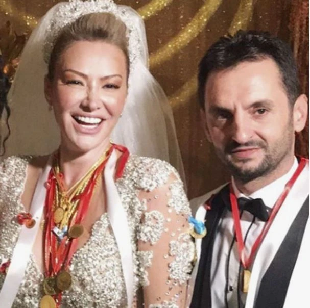 Şarkıcı Aylin Coşkun'un evliliği kısa sürdü