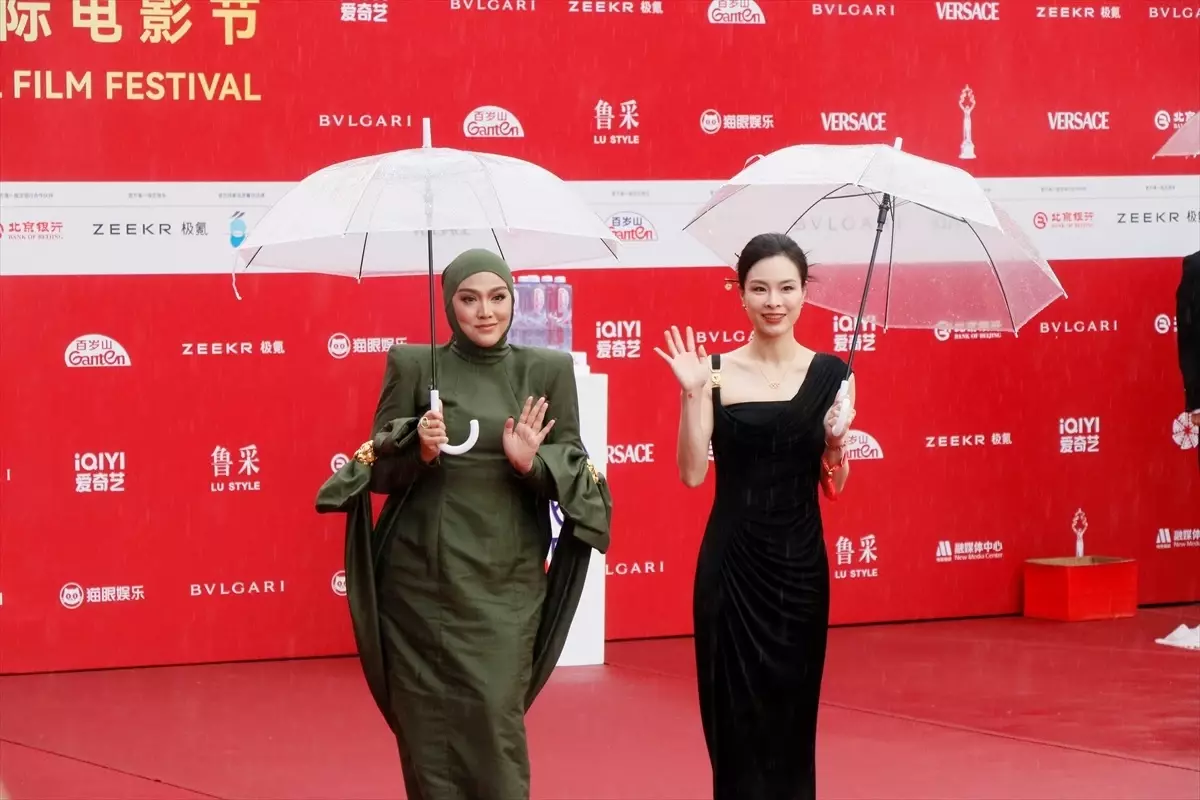 Pekin’de 15. kez düzenlenen film festivali başladı.