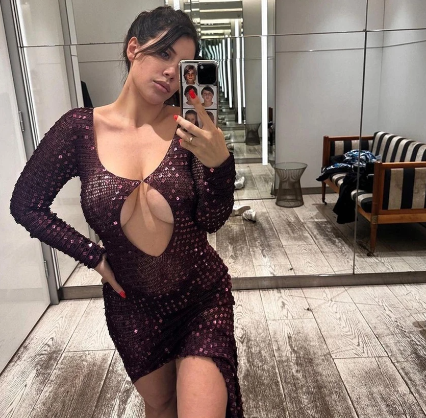 Wanda Nara'nın üstsüz paylaşımı tepki çekti! 