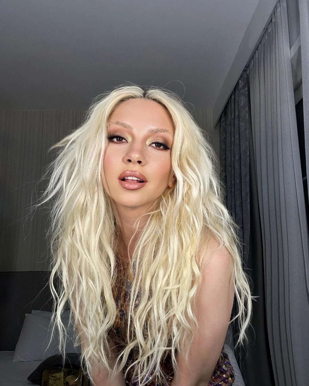 Şarkıcı Ece Seçkin depreme uykuda yakalandı! 