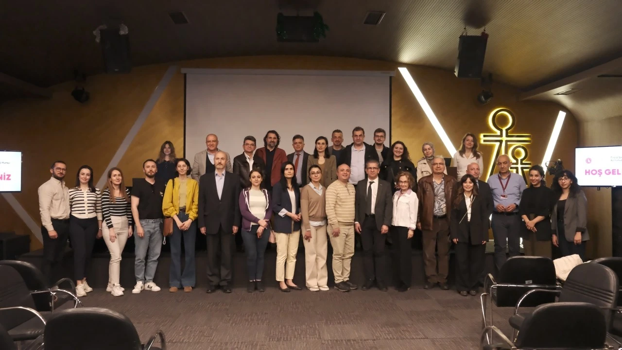 'Tiroid Sonopatoloji Kursu: Az Konuşulanlar' etkinliği yoğun katılımla gerçekleşti