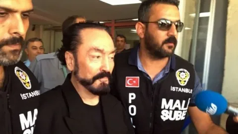 Yeniden Yargılanan Adnan Oktar'dan İlginç Savunma: “Bana Olan Sevgi Kıskanıldı”