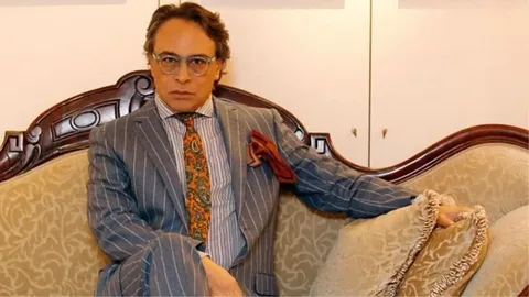 Moda Tasarımcısı Barbaros Şansal Gözaltına Alındı