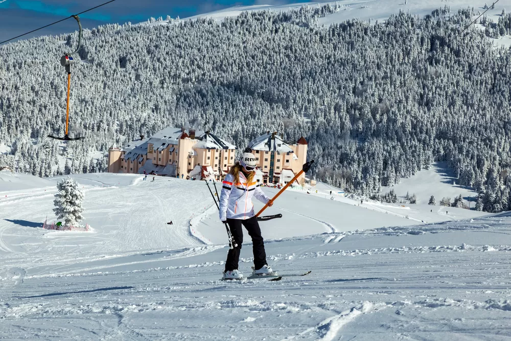 Uludağ'da 16 otelin ruhsatı iptal edildi