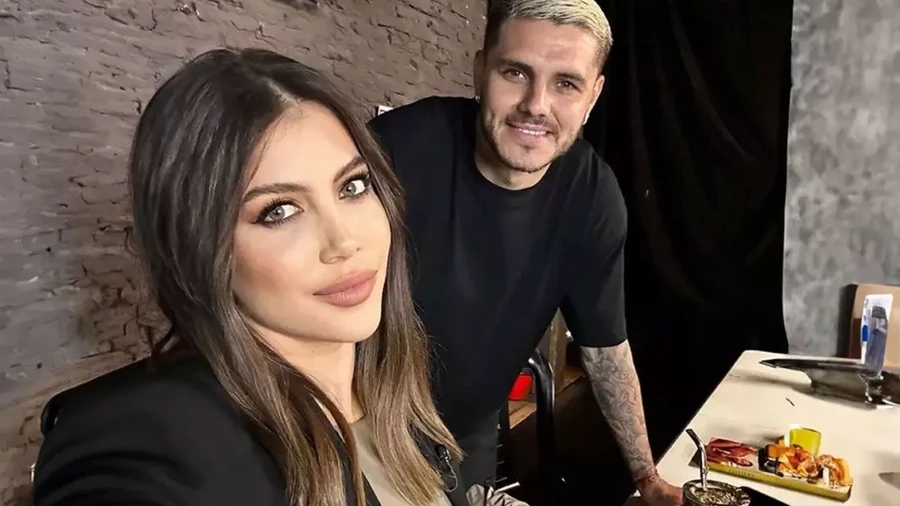 Wanda Nara ve Icardi'nin Ortak Sevinci: Mezuniyet Töreninde Gözyaşları Sel Oldu!