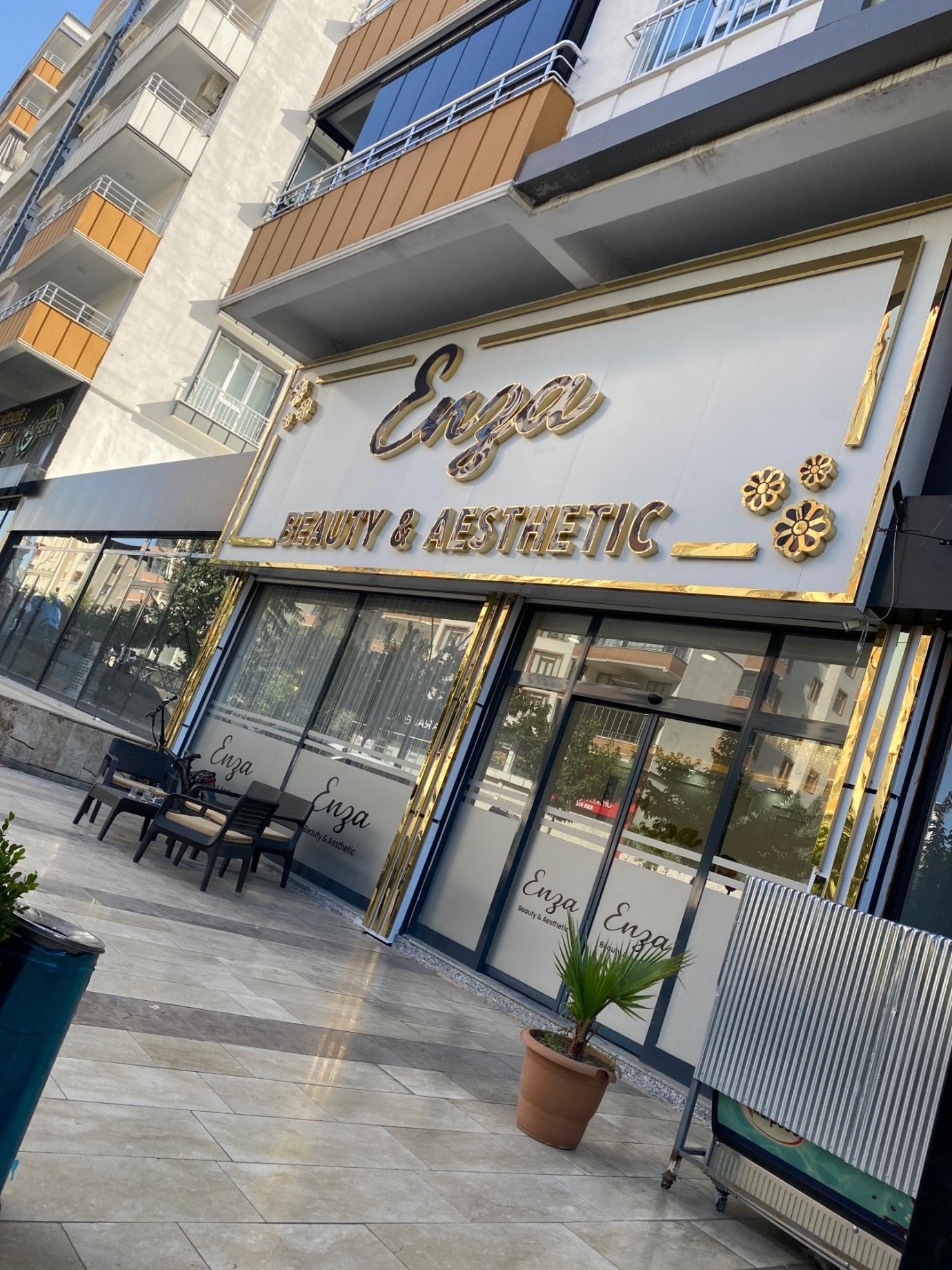 Kayseri'de Güzellik Vaadiyle Şok: Enza Güzellik Merkezi'nde 37 Bin TL'lik Mağduriyet!