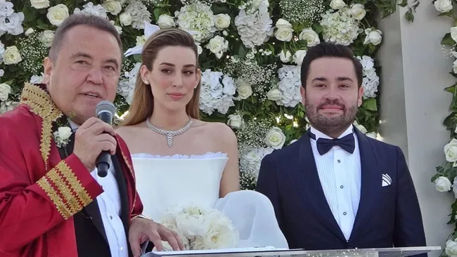 Muhittin Böcek'in gelini Zuhal Böcek tutuklandı