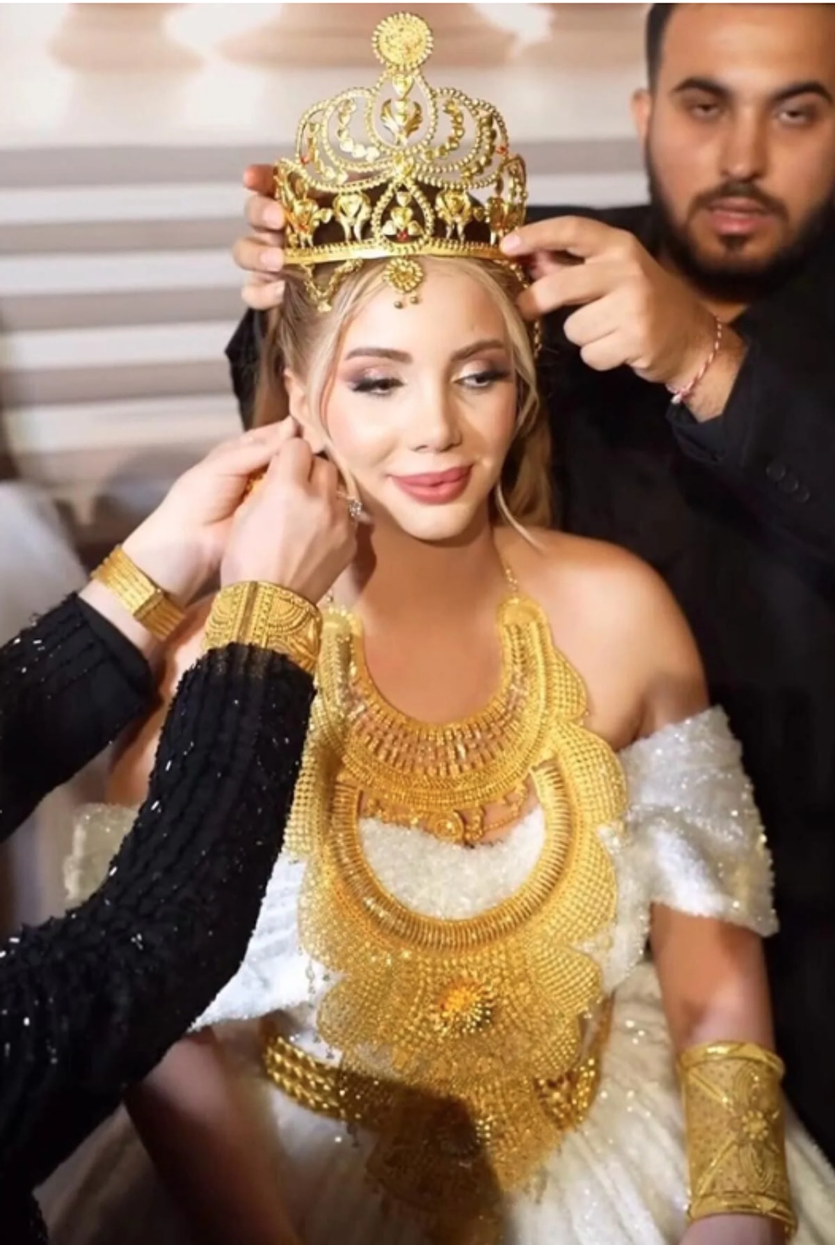 Aşiret Düğünüyle Evlenen Aleyna Dalveren’den Boşanma Sürecinde Şok İtiraf!