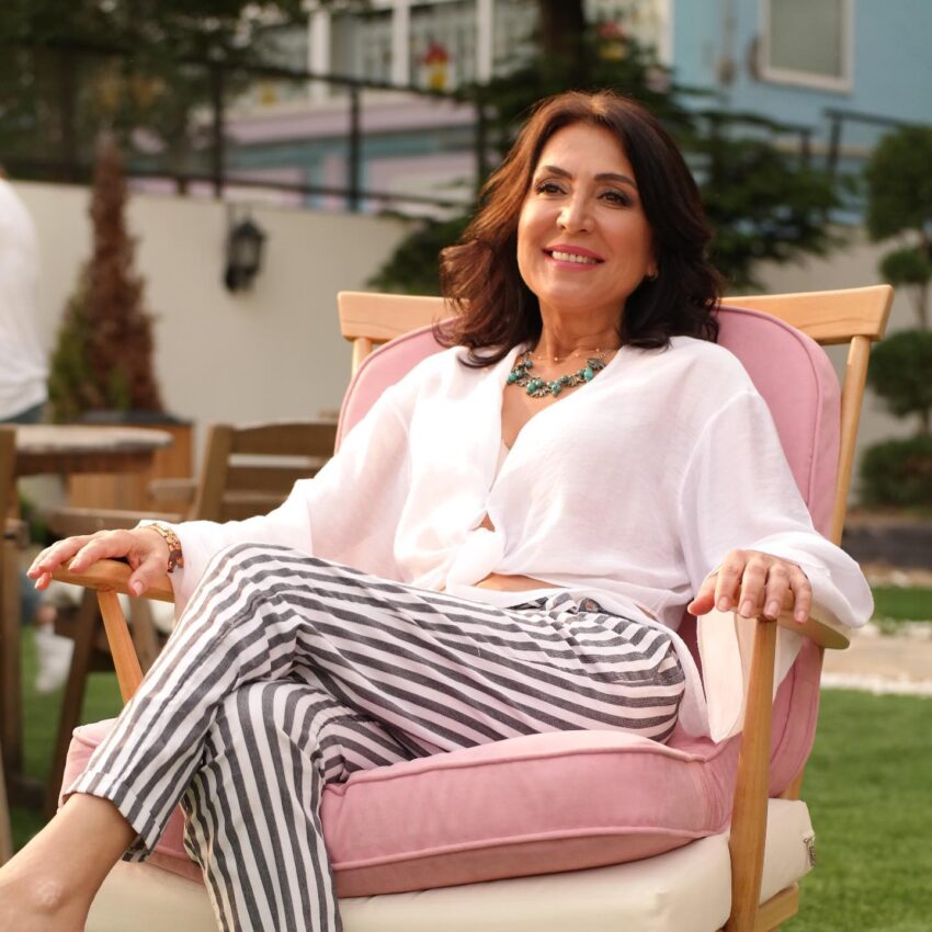 Asuman Dabak “Aynadaki Yabancı” dizisinin Hanzade’si oldu