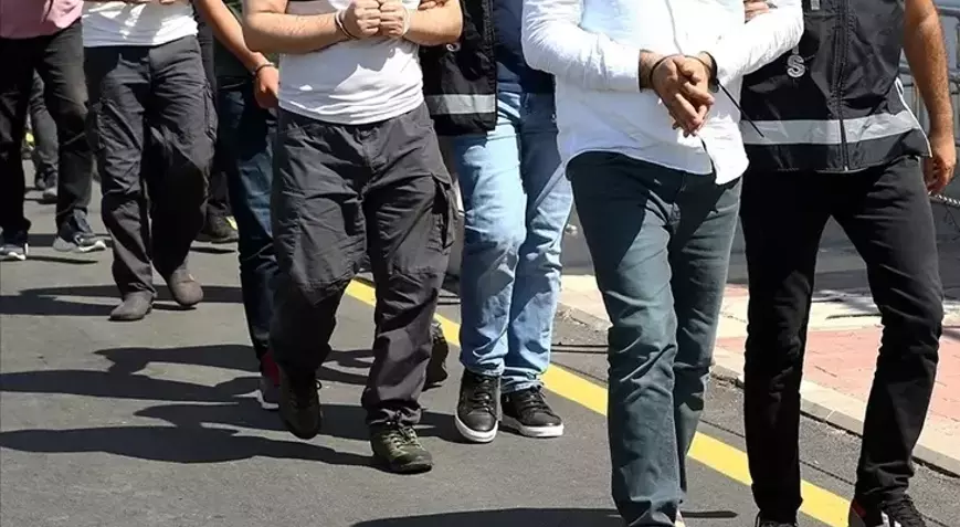 Cinsel içerikli şantajla 643 milyonluk vurgun!