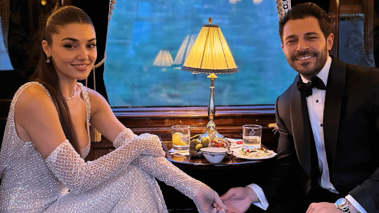 Büyük aşk sona erdi: Hakan Sabancı, Hande Erçel  çifti ayrıldı