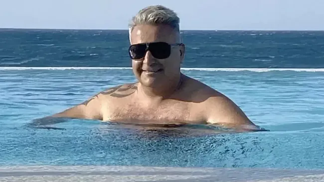 Ünlü iş insanı borçları yüzünden kendini astı!