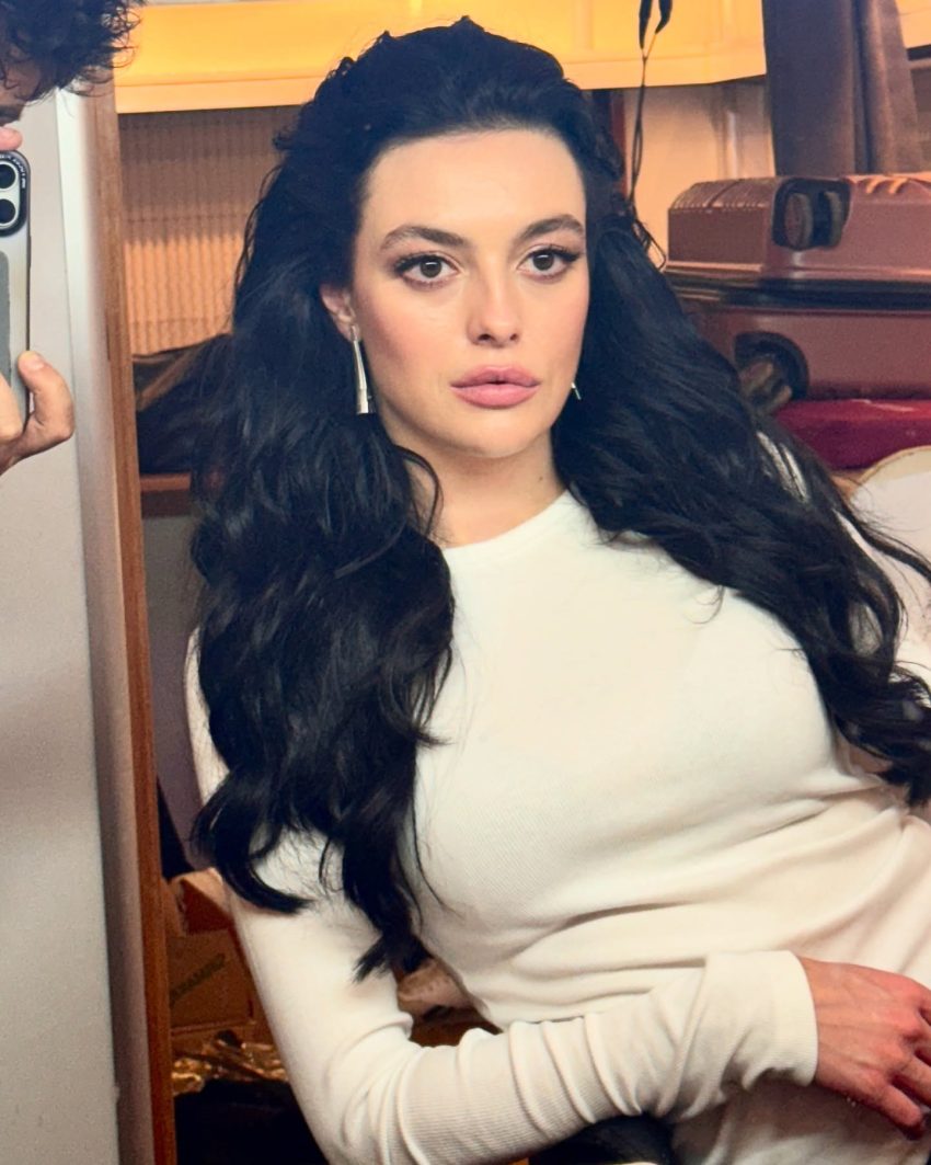 Melis Sezen “Tutku Oyunları”nın başrol yıldızı oldu