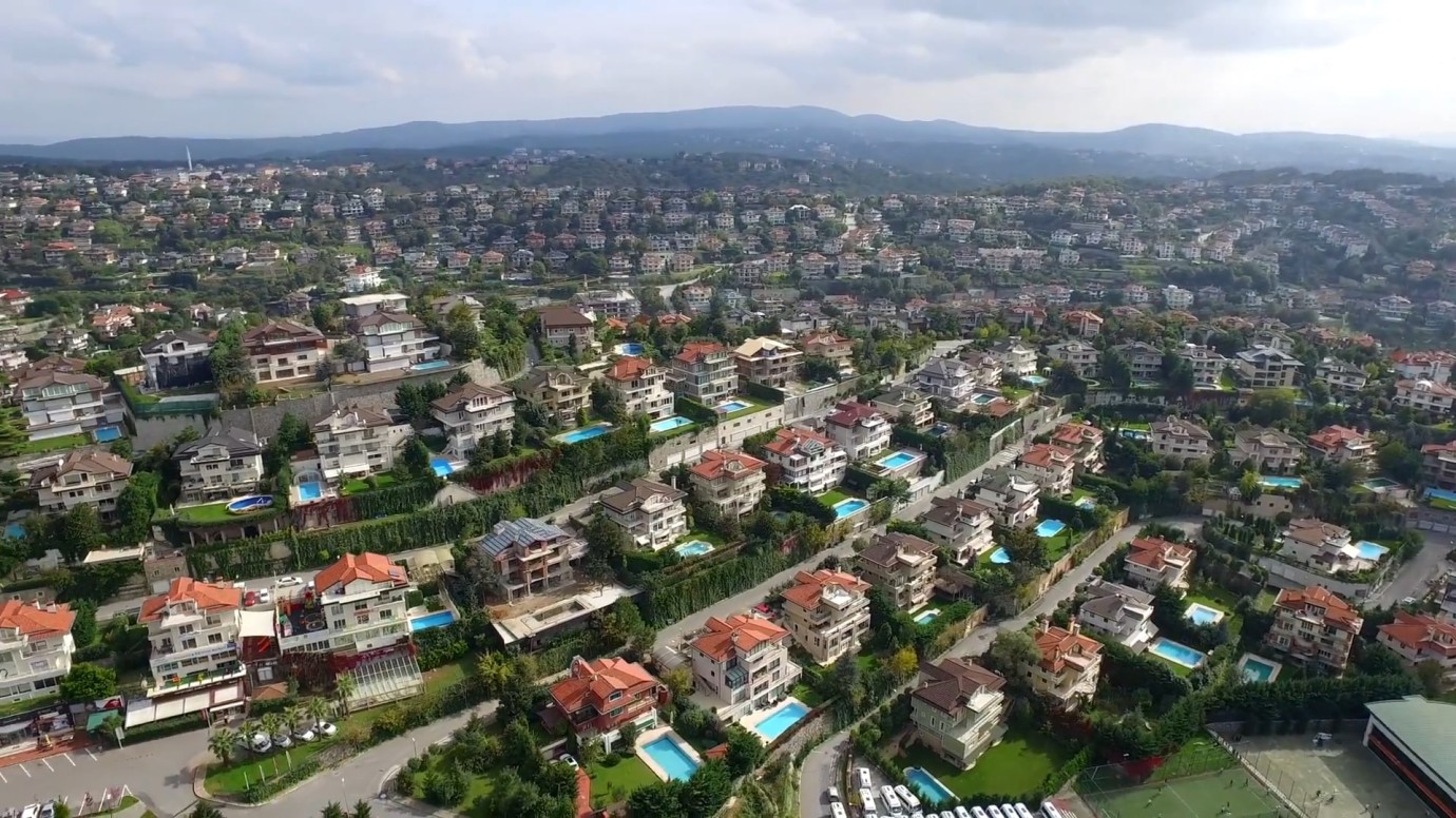 Sosyetik Sitede Fare Paniği: Acarkent’te Alarm