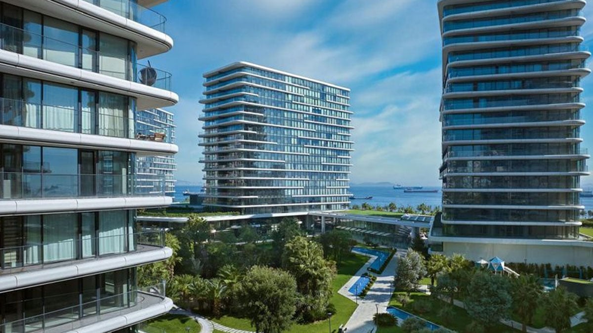 MAR Yapı Mağdurları Mağduriyetlerini Dile Getirdi: “Evimiz Hayal Oldu”