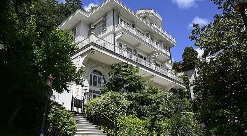 Beyaz Köşk’ün Yeni Sahibi Belli Oldu: Ali Bekmezci