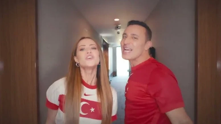 Mustafa Sandal’a İngiltere’den Süresiz Oturum İzni: Brexit Sonrası Bir İlk