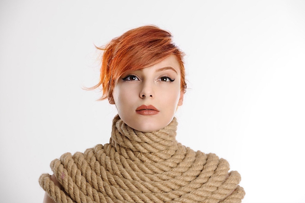 Dilek Kaya AVM’de Takıntılı Hayran Şoku Yaşadı