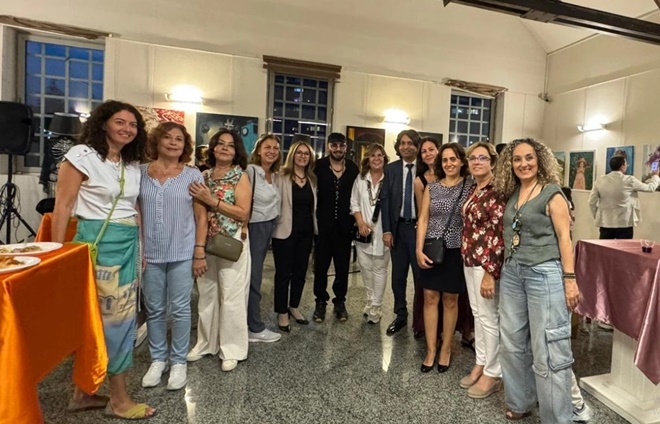 Bakırköy Belediyesi Kursiyerleri Eserleriyle Sergiyi Renklendirdi