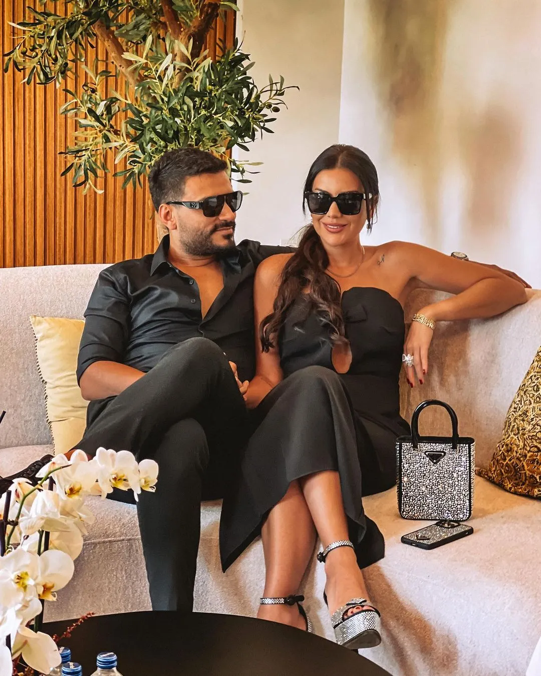 Kara para akladığı iddia edilen Dilan Polat, herkese küfür edince ortalık karıştı!