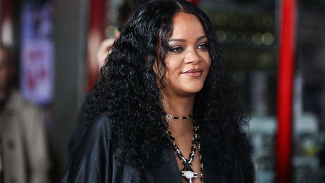 Sahte Rihanna, Karaköy'ü birbirine kattı! Gazeteciler de işin içine girdi...