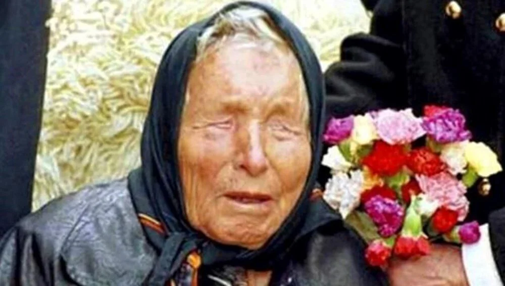 2024'TE BAŞIMIZA NELER GELECEKMİŞ? BABA VANGA, SİMPSONLAR, THE ECONOMİST TAHMİNLERİ