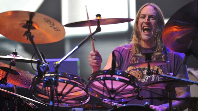 TOOL'UN DAVULCUSU DANNY CAREY TUTUKLANDI