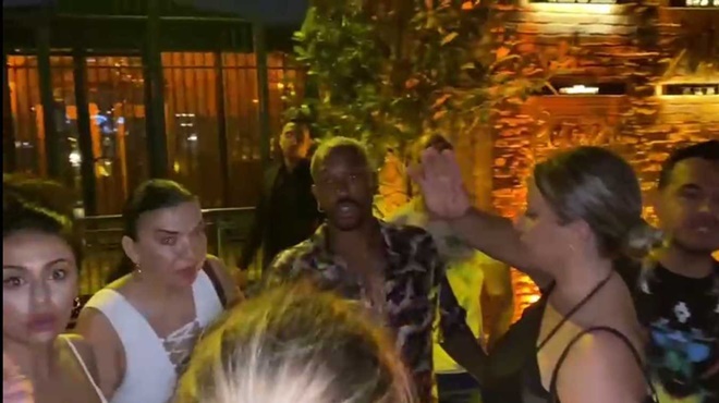Ünlü Futbolcu Manuel Fernandes, 5 Kadınla gece kulübü çıkışı görüntülenince çılgına döndü