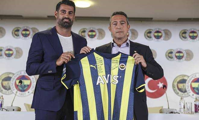 Fenerbahçe, Volkan Demirel'le yollarını ayırdı