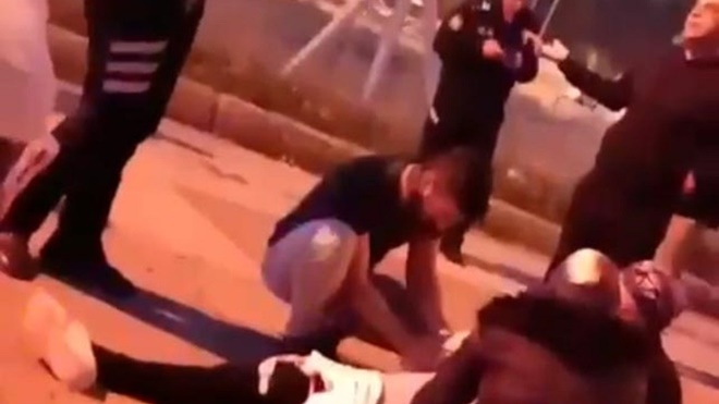 Ankara'da bekçi sokak ortasında boşanma aşamasındaki eşini vurdu