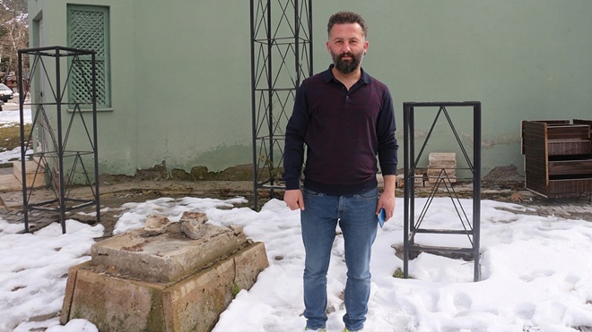 Atatürk heykelini çalarak hurdacıya satan belediye çalışanları tutuklandı