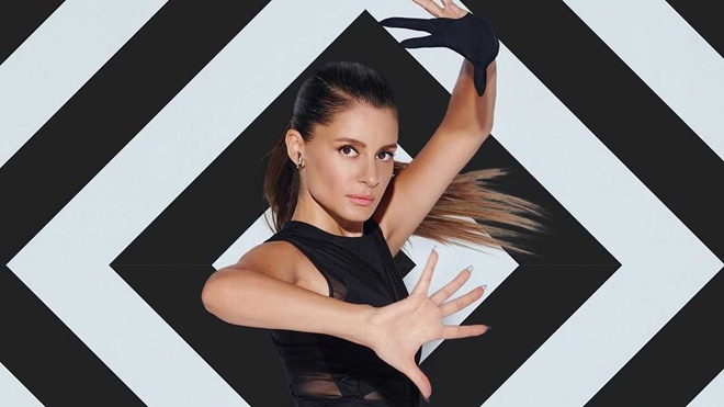 Atiye başarısının keyfini sürüyor