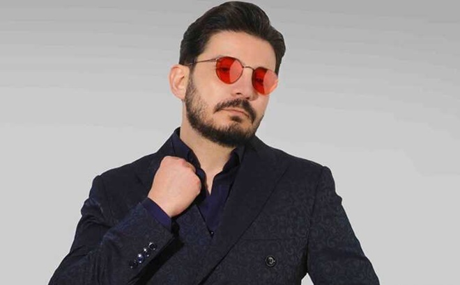 BURAK HAN'DAN PROFESYONEL İLK ADIM