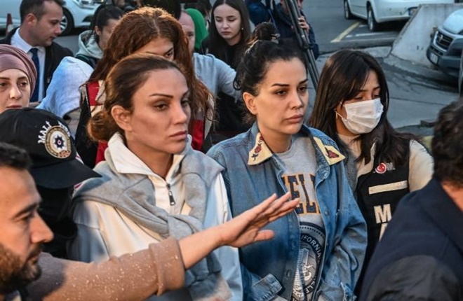 Dilan Polat ve Sıla Doğu’nun ‘usulsüz işlem’ gerekçesiyle hapis cezaları varmış!