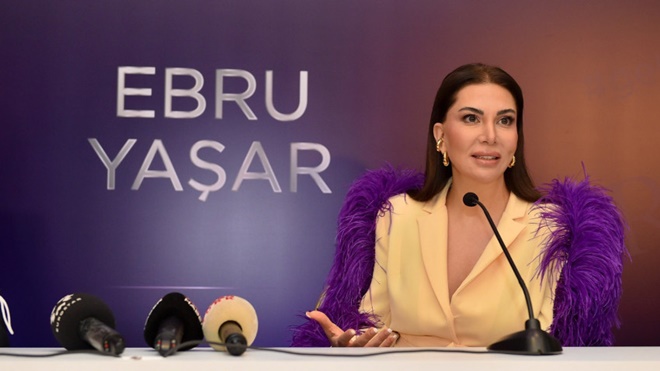 Ebru Yaşar dev marka ile anlaştı, bir ilk yaşandı!