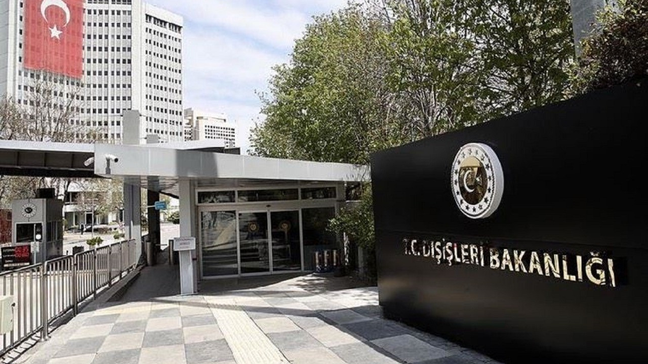 İçişleri Bakanlığı'ndan 81 ile maske genelgesi yayımladı. İşte detaylar...