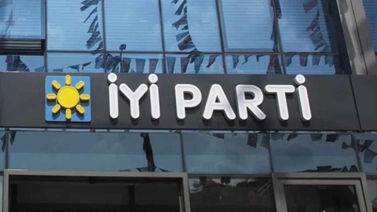 İYİ Parti Sözcüsü Kürşad Zorlu, Erdoğan'ın referandum çağrısına yanıt