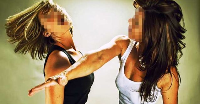 Yasak aşkının kocasıyla 'kadınmış' gibi tanıştı, yaptıkları 