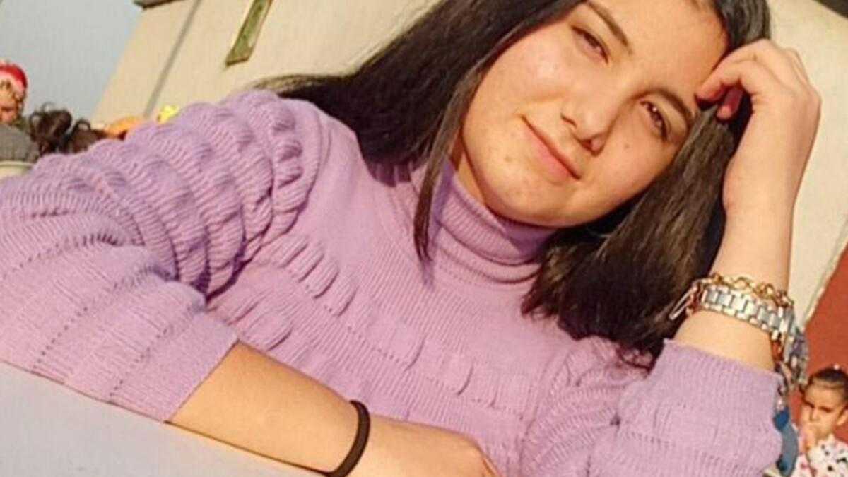 Liseli Buket İzmir'de sır oldu