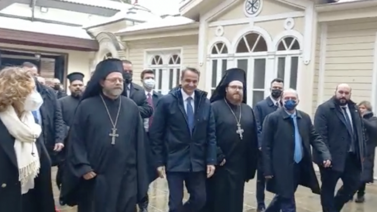 Miçotakis İstanbul'da Patrikhane ayinine katıldı! Ziyareti mesaj içeriyor