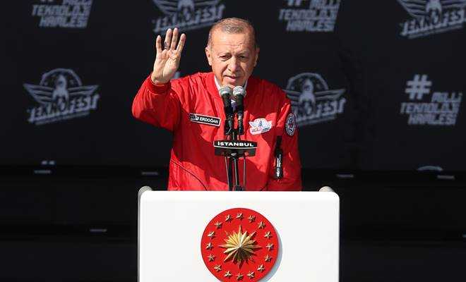 Canlı yayında bomba açıklama! '6-7 bakanın değişmesi bekleniyor’