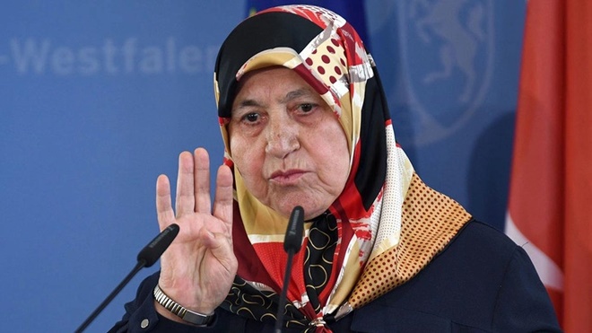 Solingen'de ailesi yakılan 'Bilge Ana' Mevlüde Genç hayatını kaybetti! Güle güle bilg