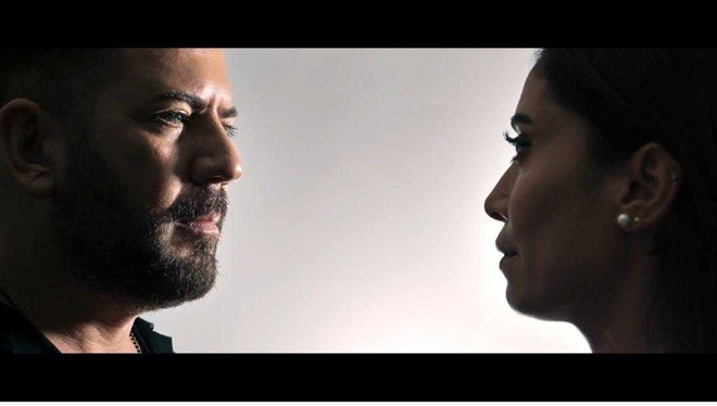 Tamer Acar'dan Affet Beni müzik severlerle buluştu